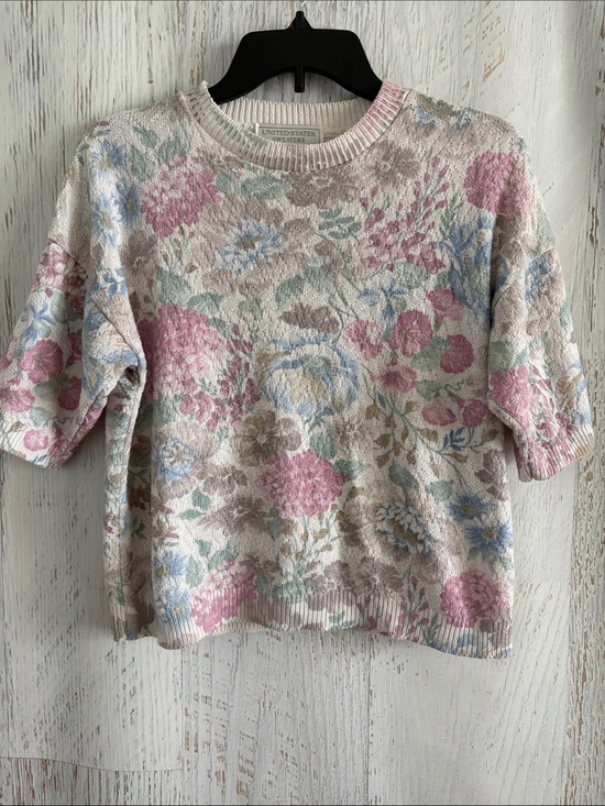 united states sweaters Sweaters - United States Sweaters vintage floral boxy fit light knit short sleeve sweater